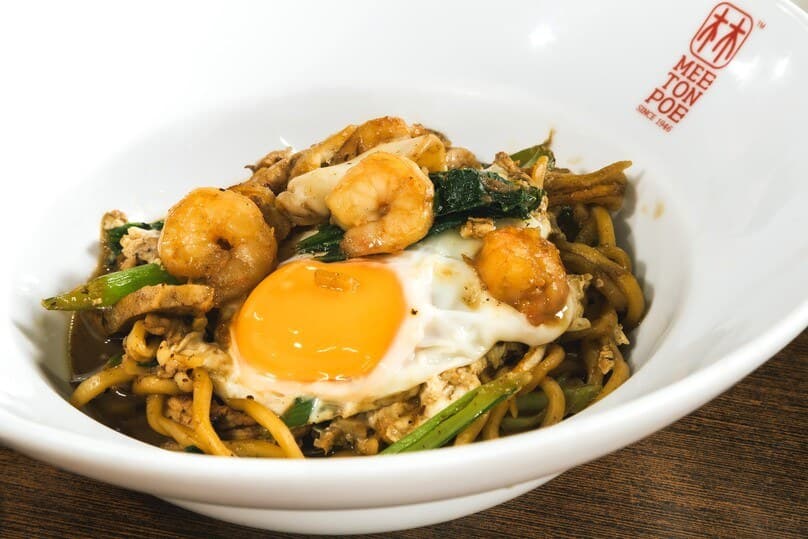 Hokkien noodles with egg at Mee Ton Poe in Phuket